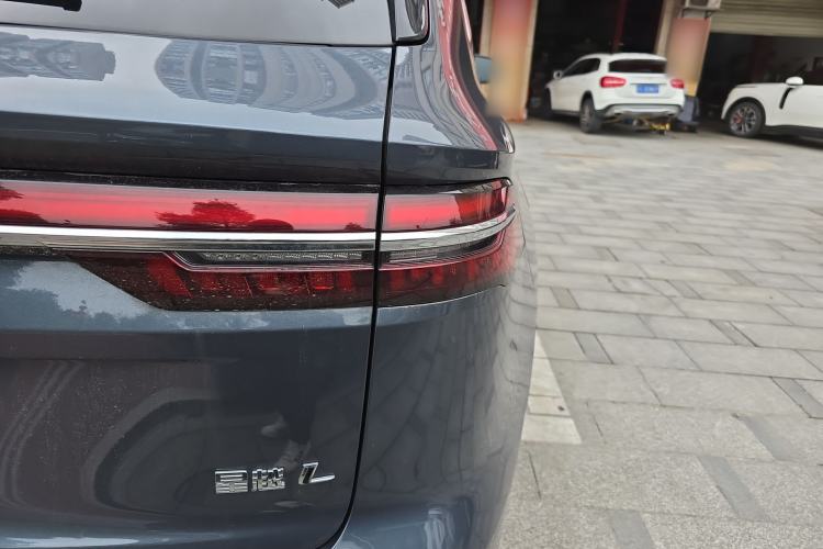 Used Geely Auto Monjaro L 2024 2.0TD High-Power Automatic Two-Wheel Drive Skyline Edition Right Rear Taillight