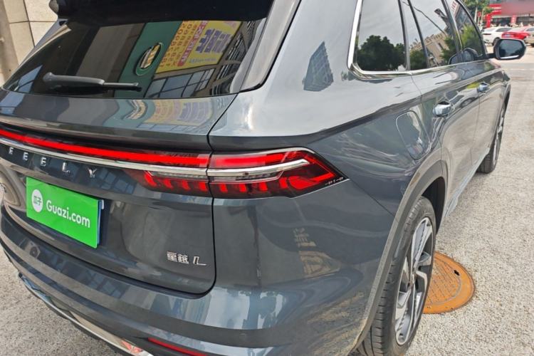 Used Geely Auto Monjaro L 2024 2.0TD High-Power Automatic Two-Wheel Drive Skyline Edition Right Rear Taillight