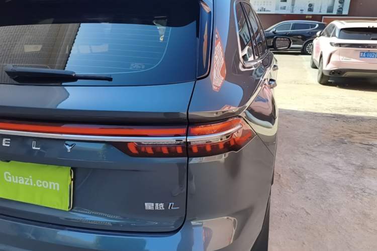 Used Geely Auto Monjaro L 2024 2.0TD DCT EVO Two-Wheel Drive Long-Range Version Right Rear Taillight