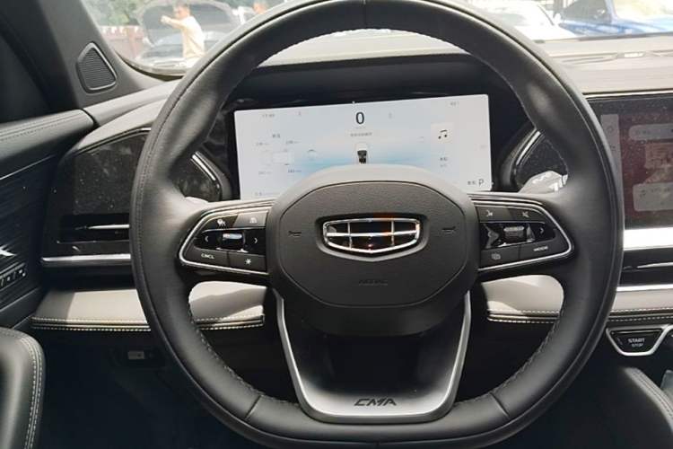 Used Geely Auto Monjaro L 2024 2.0TD DCT EVO Two-Wheel Drive Long-Range Version Steering Wheel