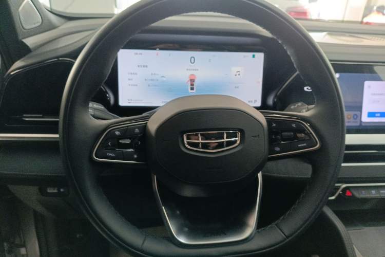 Used Geely Auto Monjaro L 2024 2.0TD High-Power Automatic Two-Wheel Drive Skyline Edition Steering Wheel