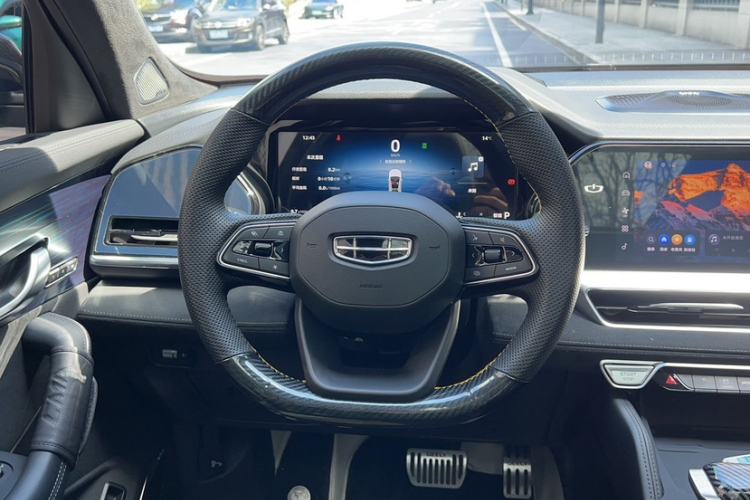 Used Geely Auto Monjaro L 2024 2.0TD High-Power Automatic Two-Wheel Drive Skyline Edition Steering Wheel