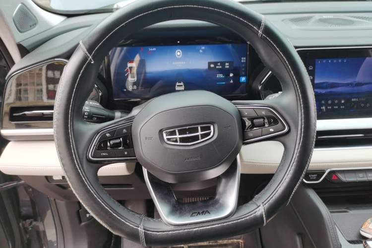 Used Geely Auto Monjaro L 2024 2.0TD High-Power Automatic Two-Wheel Drive Skyline Edition Steering Wheel