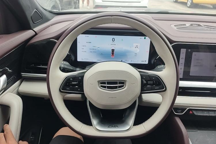 Used Geely Auto Monjaro L 2024 2.0TD High-Power Automatic Two-Wheel Drive Yunqi Version Steering Wheel