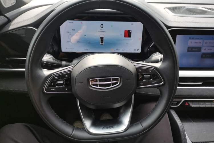 Used Geely Auto Monjaro L 2024 2.0TD High-Power Automatic Two-Wheel Drive Skyline Edition Steering Wheel