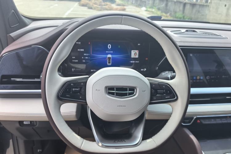 Used Geely Auto Monjaro L 2024 2.0TD High-Power Automatic Two-Wheel Drive Yunqi Version Steering Wheel