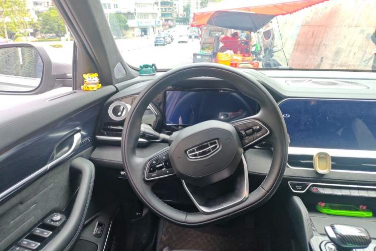 Used Geely Auto Monjaro L 2024 2.0TD High-Power Automatic Two-Wheel Drive Skyline Edition Steering Wheel