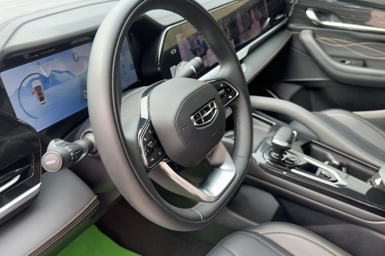 Used Geely Auto Monjaro L 2024 2.0TD DCT EVO Two-Wheel Drive Long-Range Version Steering Wheel
