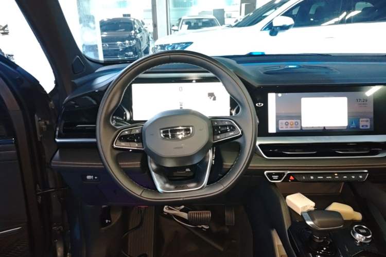 Used Geely Auto Monjaro L 2024 2.0TD DCT EVO Two-Wheel Drive Long-Range Version Steering Wheel