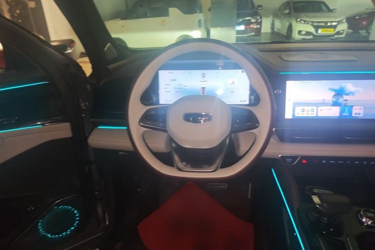 Used Geely Auto Monjaro L 2024 2.0TD High-Power Automatic Two-Wheel Drive Skyline Edition Steering Wheel