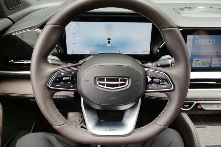Used Geely Auto Monjaro L 2024 2.0TD High-Power Automatic Two-Wheel Drive Yunqi Version Steering Wheel