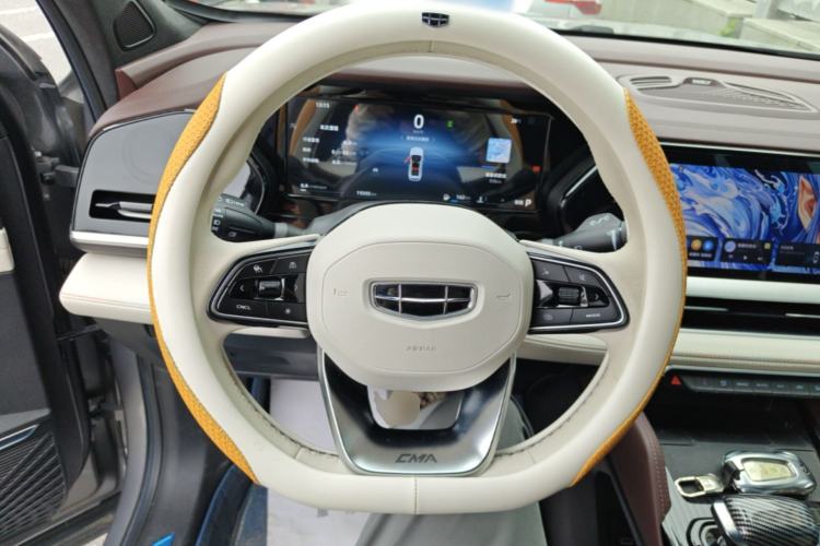 Used Geely Auto Monjaro L 2024 2.0TD High-Power Automatic Two-Wheel Drive Yunqi Version Steering Wheel
