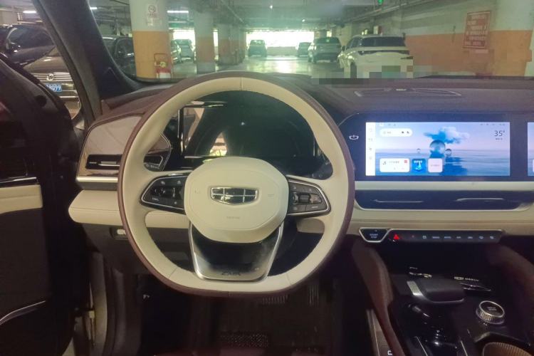 Used Geely Auto Monjaro L 2024 2.0TD High-Power Automatic Two-Wheel Drive Yunqi Version Steering Wheel