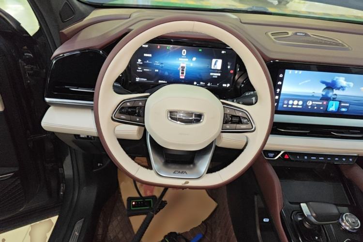 Used Geely Auto Monjaro L 2024 2.0TD High-Power Automatic Two-Wheel Drive Yunqi Version Steering Wheel
