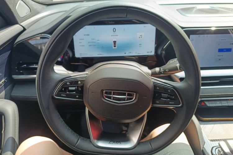 Used Geely Auto Monjaro L 2024 2.0TD High-Power Automatic Two-Wheel Drive Skyline Edition Steering Wheel