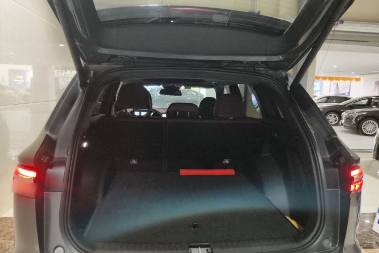 Used Geely Auto Monjaro L 2024 2.0TD High-Power Automatic Two-Wheel Drive Yunqi Version Trunk