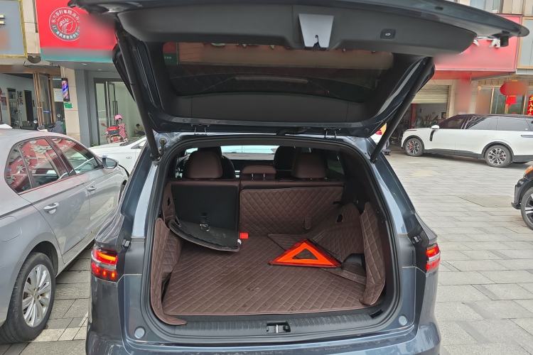 Used Geely Auto Monjaro L 2024 2.0TD High-Power Automatic Two-Wheel Drive Skyline Edition Trunk