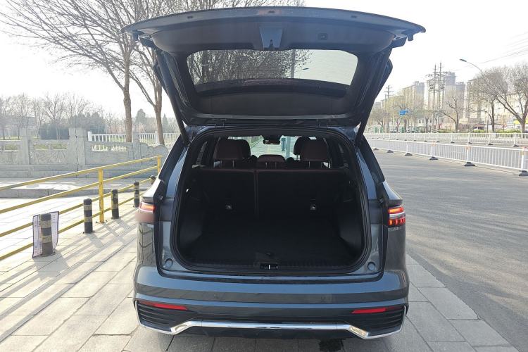 Used Geely Auto Monjaro L 2024 2.0TD High-Power Automatic Two-Wheel Drive Yunqi Version Trunk