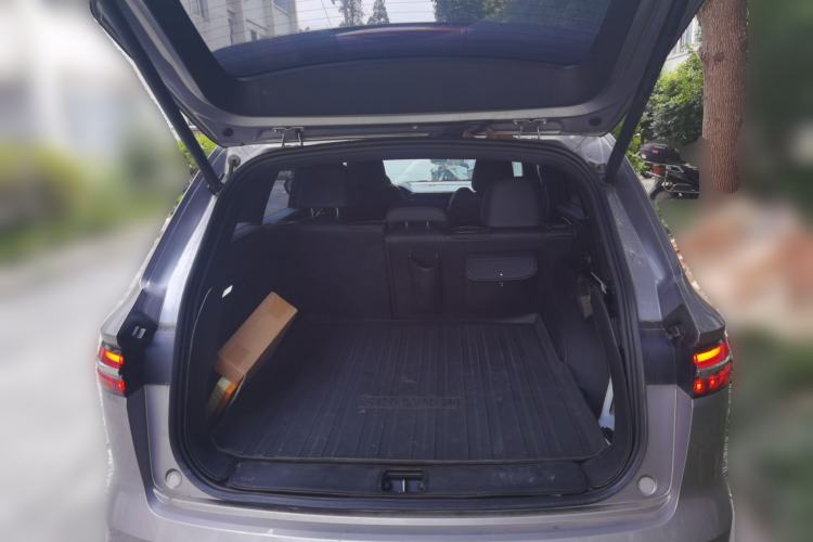 Used Geely Auto Monjaro L 2024 2.0TD DCT EVO Two-Wheel Drive Long-Range Version Trunk