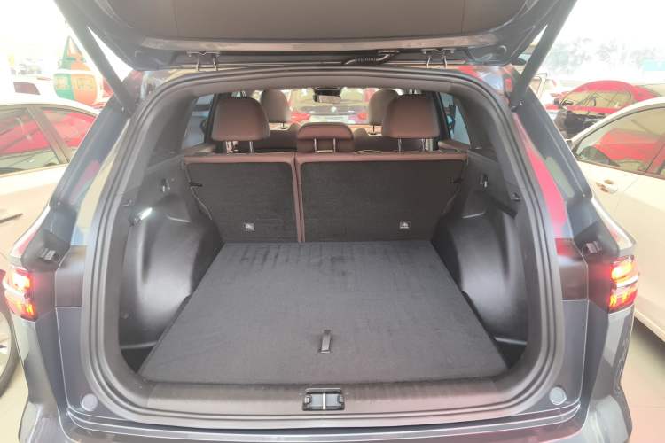Used Geely Auto Monjaro L 2024 2.0TD High-Power Automatic Two-Wheel Drive Yunqi Version Trunk