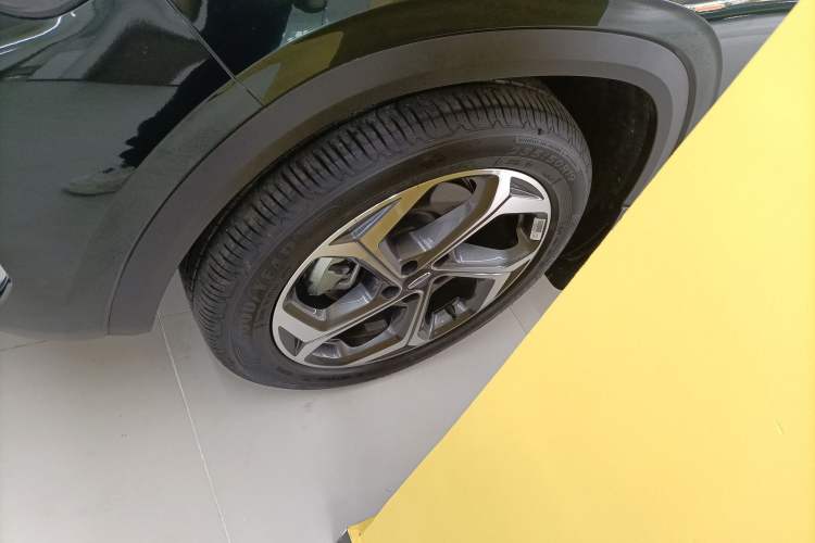 Used Geely Auto Monjaro L 2024 2.0TD High-Power Automatic Two-Wheel Drive Yunqi Version Exterior 4