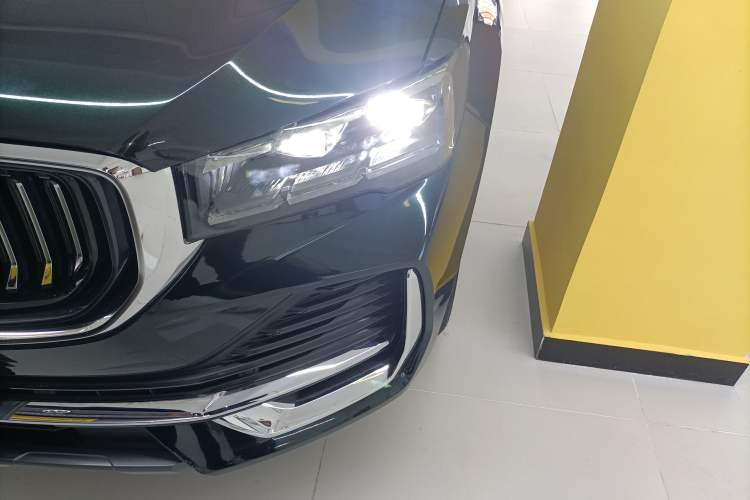 Used Geely Auto Monjaro L 2024 2.0TD High-Power Automatic Two-Wheel Drive Yunqi Version Left Front Headlight