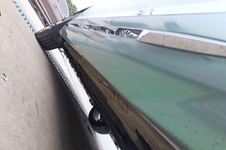 Used Geely Auto Monjaro L 2024 2.0TD High-Power Automatic Two-Wheel Drive Skyline Edition Left Side Sill