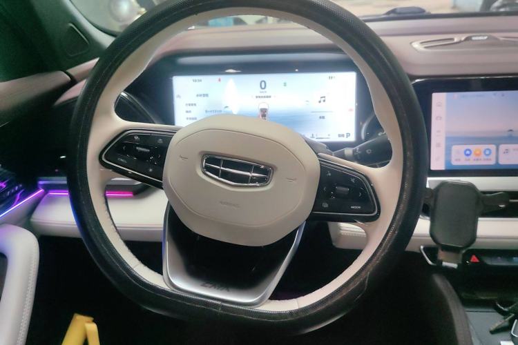 Used Geely Auto Monjaro L 2024 2.0TD High-Power Automatic Two-Wheel Drive Yunqi Version Steering Wheel