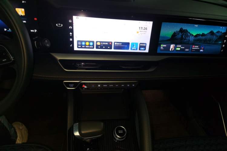 Used Geely Auto Monjaro L 2024 2.0TD DCT EVO Two-Wheel Drive Long-Range Version Audio And AC Panel