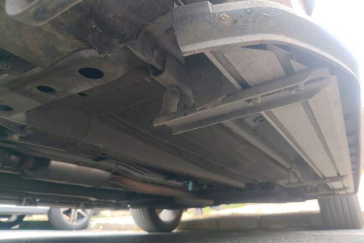 Used Geely Auto Monjaro L 2024 2.0TD DCT EVO Two-Wheel Drive Long-Range Version Chassis Front Left