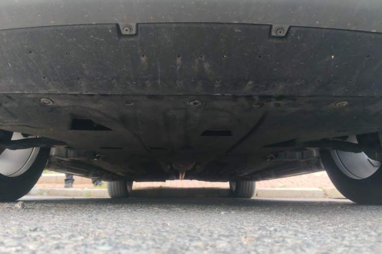 Used Geely Auto Monjaro L 2024 2.0TD DCT EVO Two-Wheel Drive Long-Range Version Chassis Front