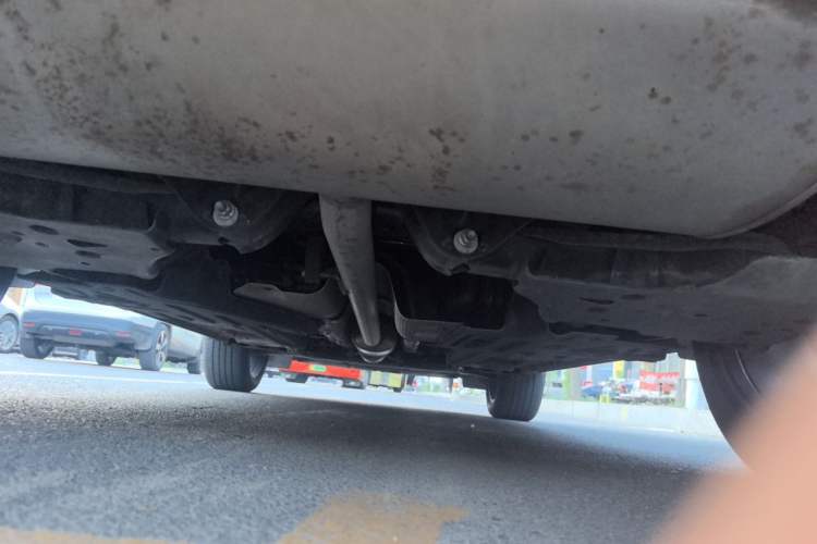 Used Geely Auto Monjaro L 2024 2.0TD High-Power Automatic Two-Wheel Drive Yunqi Version Chassis Rear