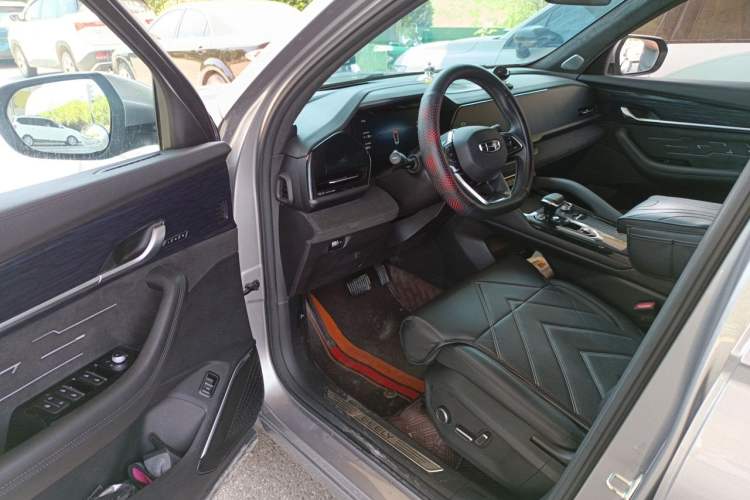 Used Geely Auto Monjaro L 2024 2.0TD High-Power Automatic Two-Wheel Drive Skyline Edition Driver Seat