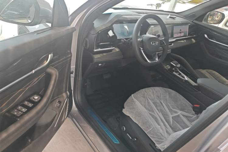 Used Geely Auto Monjaro L 2024 2.0TD DCT EVO Two-Wheel Drive Long-Range Version Driver Seat