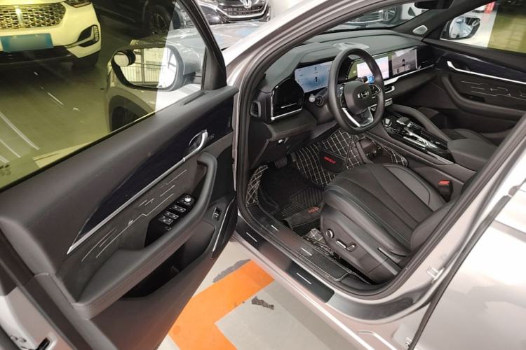 Used Geely Auto Monjaro L 2024 2.0TD High-Power Automatic Two-Wheel Drive Skyline Edition Driver Seat