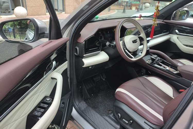 Used Geely Auto Monjaro L 2024 2.0TD High-Power Automatic Two-Wheel Drive Yunqi Version Driver Seat