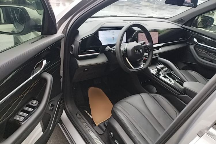 Used Geely Auto Monjaro L 2024 2.0TD DCT EVO Two-Wheel Drive Long-Range Version Driver Seat