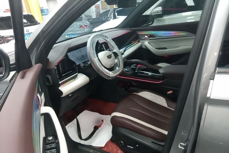 Used Geely Auto Monjaro L 2024 2.0TD High-Power Automatic Two-Wheel Drive Yunqi Version Driver Seat