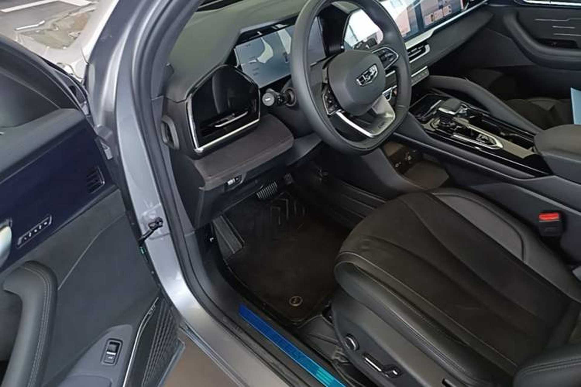 Used Geely Auto Monjaro L 2024 2.0TD High-Power Automatic Two-Wheel Drive Skyline Edition Driver Seat