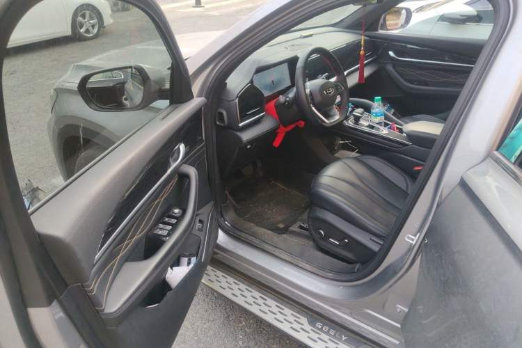 Used Geely Auto Monjaro L 2024 2.0TD DCT EVO Two-Wheel Drive Long-Range Version Driver Seat