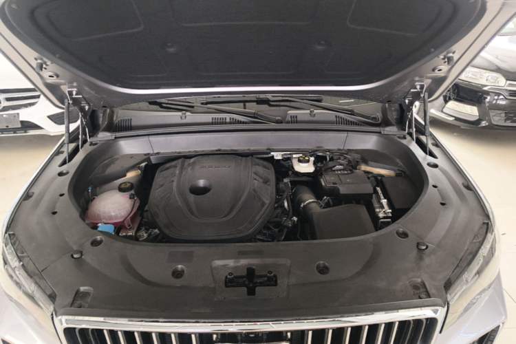 Used Geely Auto Monjaro L 2024 2.0TD DCT EVO Two-Wheel Drive Long-Range Version Engine Bay