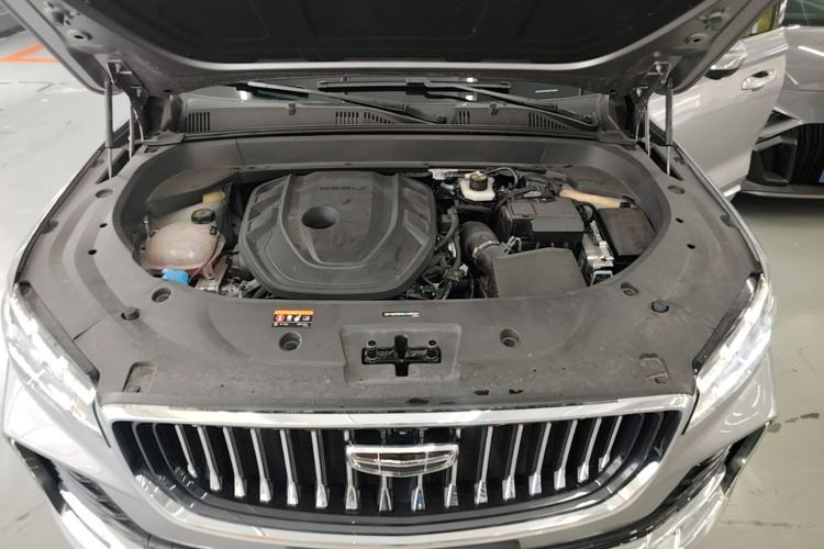 Used Geely Auto Monjaro L 2024 2.0TD High-Power Automatic Two-Wheel Drive Skyline Edition Engine Bay