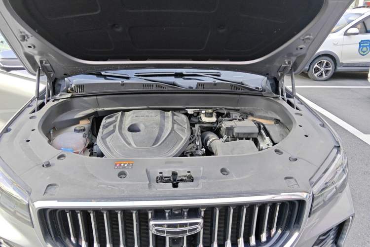 Used Geely Auto Monjaro L 2024 2.0TD High-Power Automatic Two-Wheel Drive Skyline Edition Engine Bay