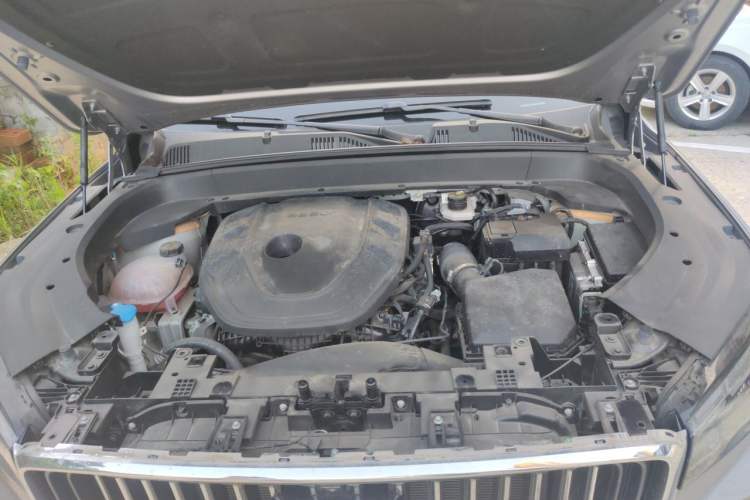 Used Geely Auto Monjaro L 2024 2.0TD DCT EVO Two-Wheel Drive Long-Range Version Engine Bay