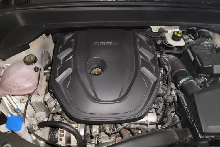 Used Geely Auto Monjaro L 2024 2.0TD High-Power Automatic Two-Wheel Drive Yunqi Version Engine Bay