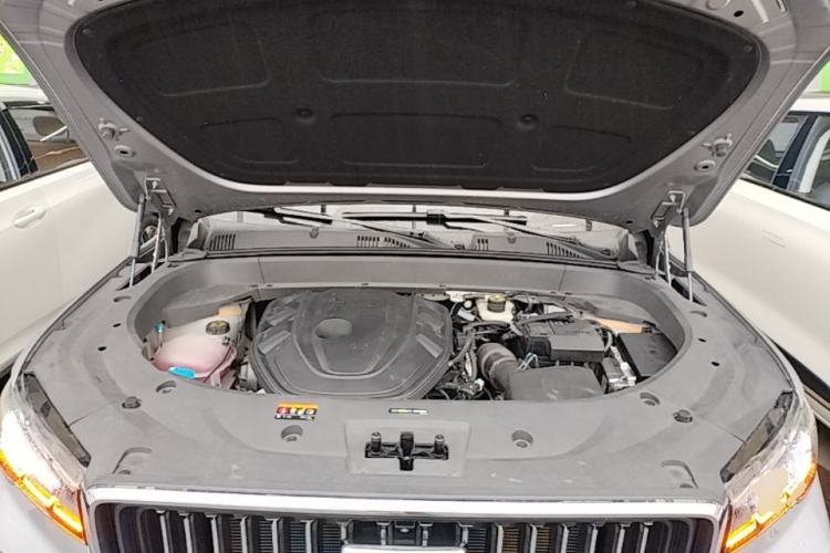 Used Geely Auto Monjaro L 2024 2.0TD DCT EVO Two-Wheel Drive Long-Range Version Engine Bay