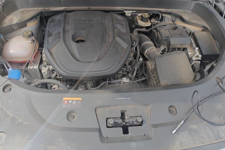 Used Geely Auto Monjaro L 2024 2.0TD High-Power Automatic Two-Wheel Drive Yunqi Version Engine Bay