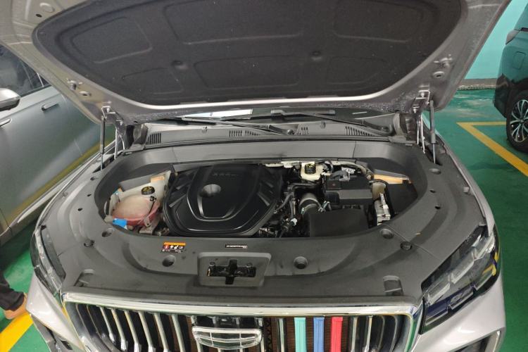 Used Geely Auto Monjaro L 2024 2.0TD High-Power Automatic Two-Wheel Drive Skyline Edition Engine Bay
