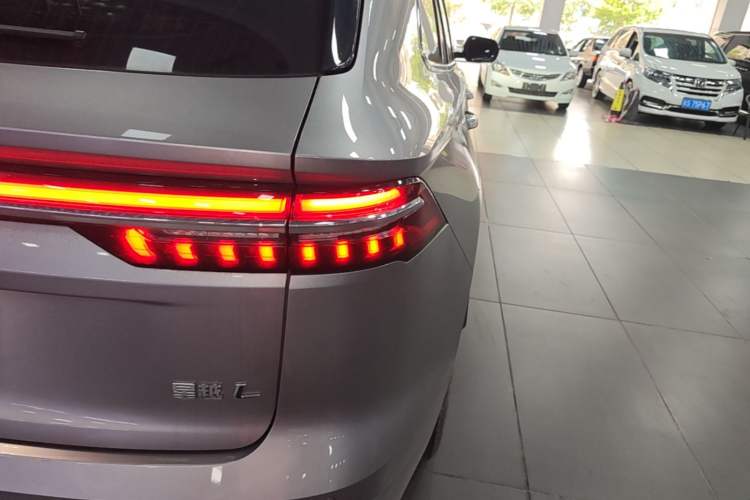 Used Geely Auto Monjaro L 2024 2.0TD DCT EVO Two-Wheel Drive Long-Range Version Exterior 3