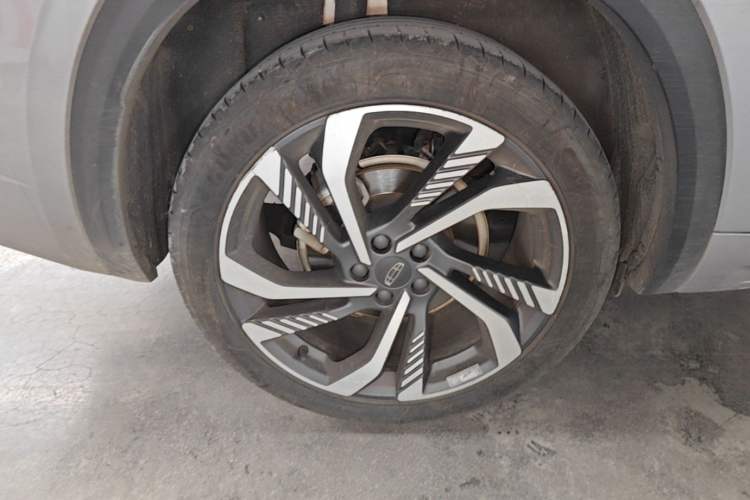Used Geely Auto Monjaro L 2024 2.0TD High-Power Automatic Two-Wheel Drive Skyline Edition Exterior 5